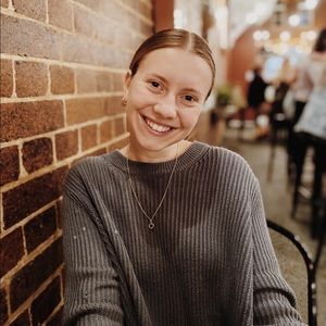 Meet your Posher, Stacey